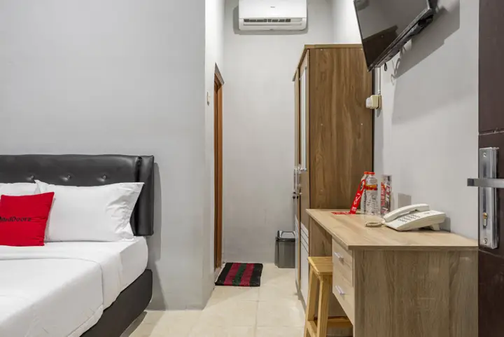 Сурабая: RedDoorz @ Jemursari Surabaya 2