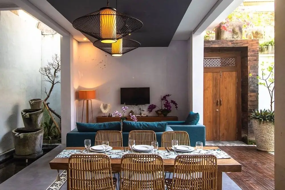 Кута: Three Bedroom Villa In Seminyak Wbreakfast