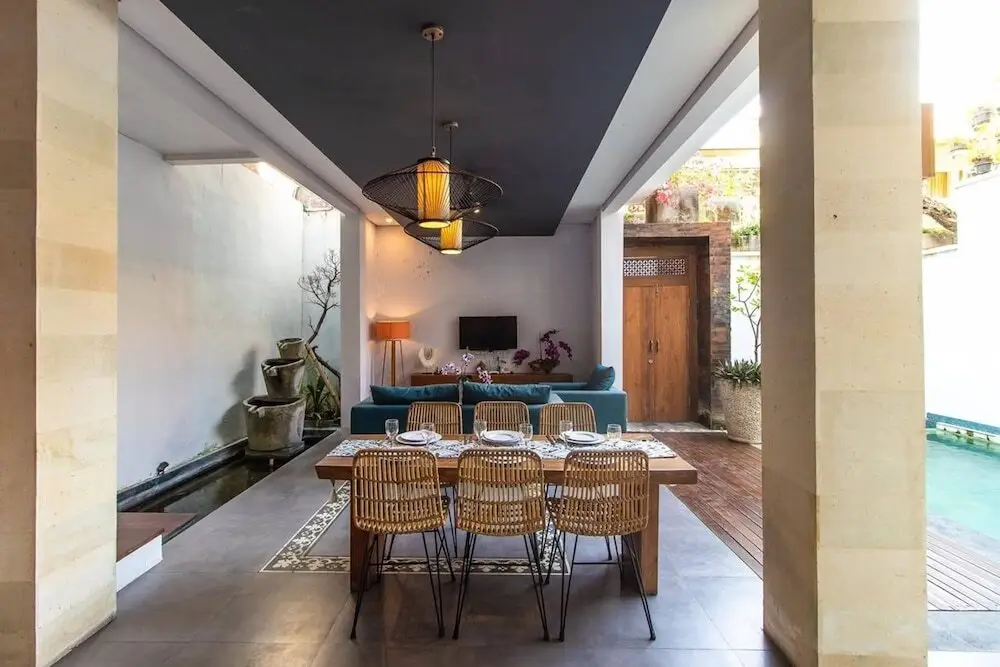 Кута: Three Bedroom Villa In Seminyak Wbreakfast
