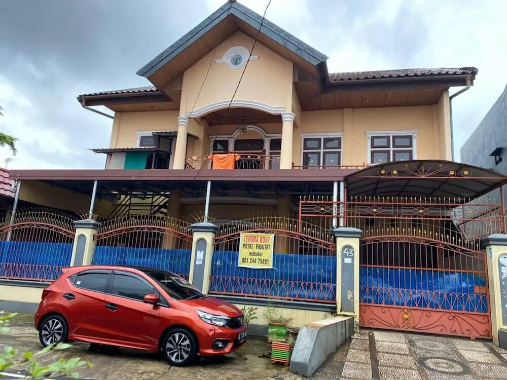 Макассар: Homestay Nunung
