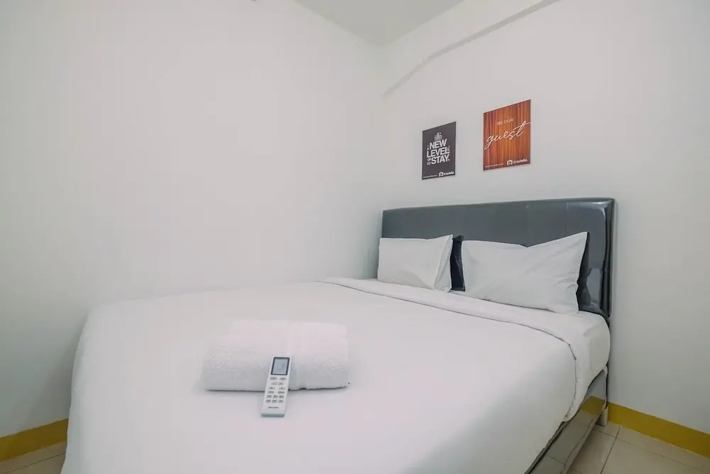 Джакарта: Sea And Port View 2Br Green Bay Pluit Apartment