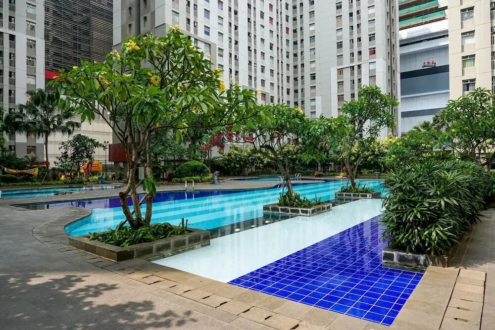 Джакарта: Spacious and Comfortable 2BR Green Bay Pluit Apartment