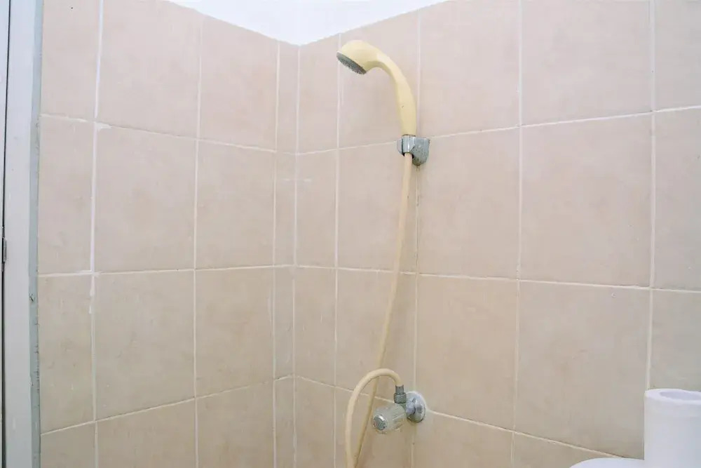 Джакарта: Spacious and Comfortable 2BR Green Bay Pluit Apartment