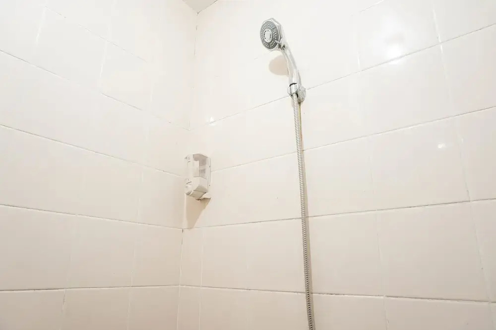 Джакарта: Modern Studio Apartment @ City Park