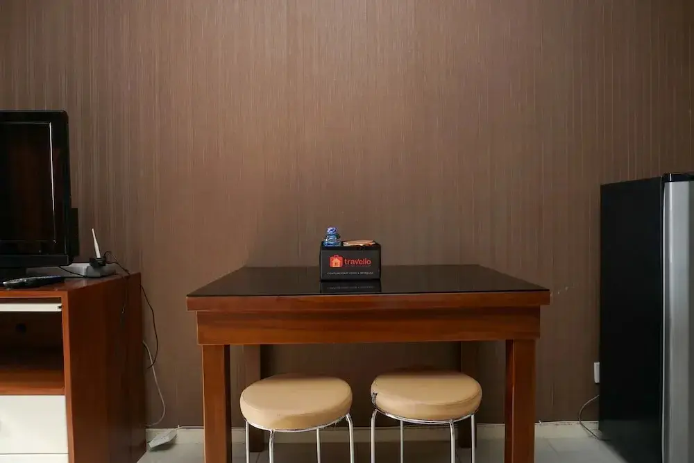 Джакарта: Beautiful Studio at Cosmo Terrace Apartment