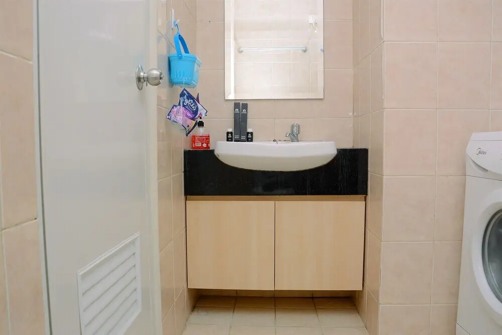 Джакарта: Cozy Living Studio at Cosmo Terrace Apartment