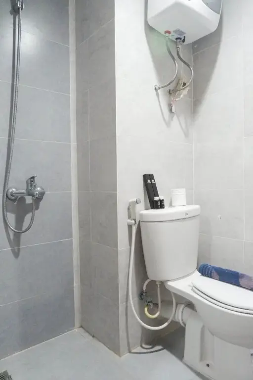 Сурабая: Relaxing Studio Apartement At Taman Melati