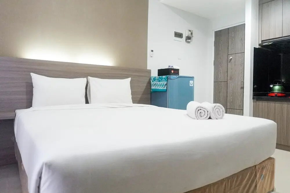 Сурабая: Relaxing Studio Apartement At Taman Melati