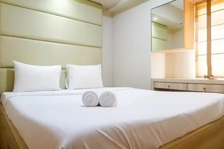 Сурабая: Lavish 2BR Apartment at Educity Pakuwon