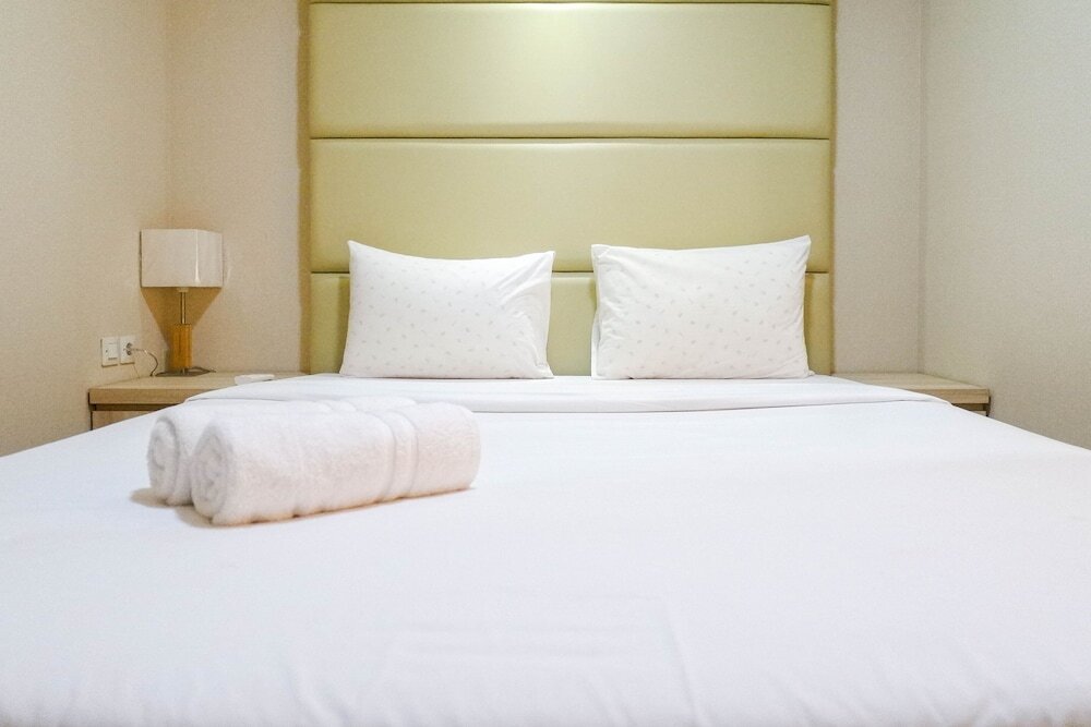 Сурабая: Lavish 2BR Apartment at Educity Pakuwon