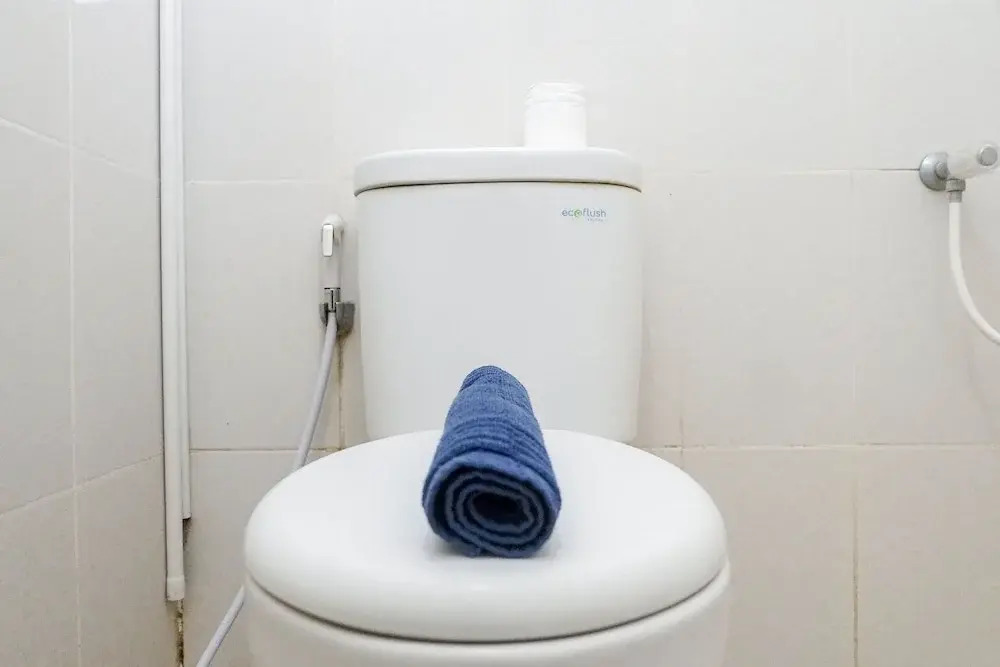 Сурабая: Lavish 2BR Apartment at Educity Pakuwon