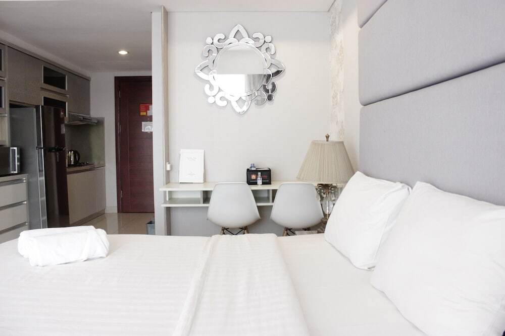 Бандунг: Gorgeous & Relaxing Studio Apartment at Tamansari Tera Residence