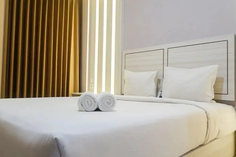 Сурабая: Comfy And Clean Studio Apartment At Orchard Supermall Mansion