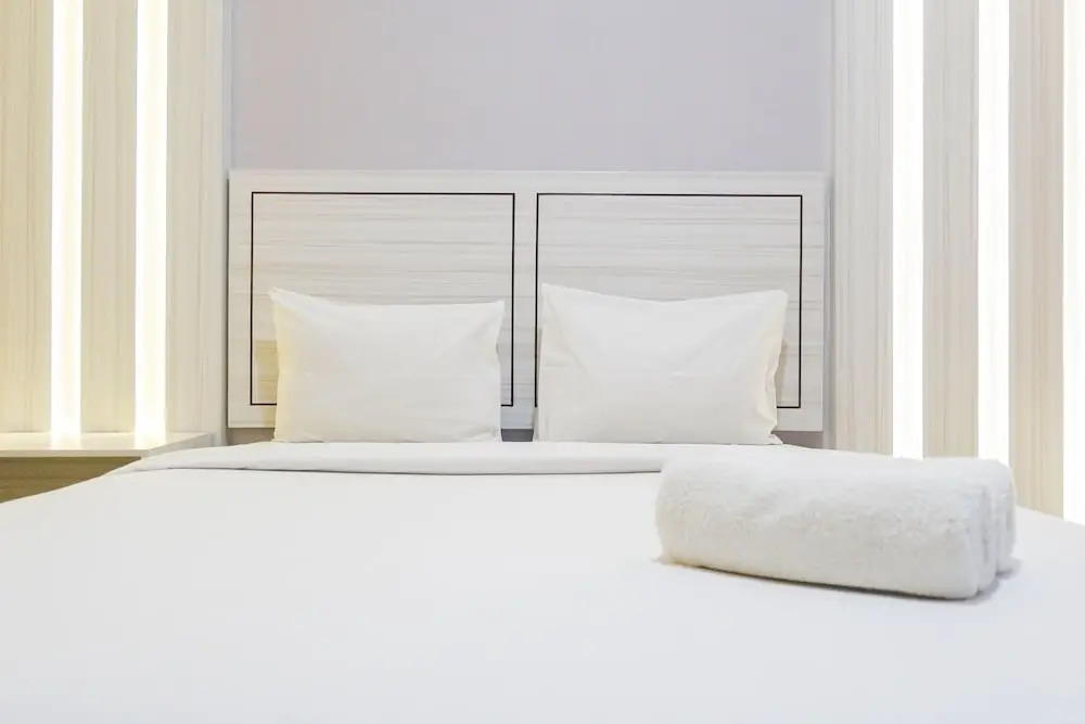 Сурабая: Comfy And Clean Studio Apartment At Orchard Supermall Mansion