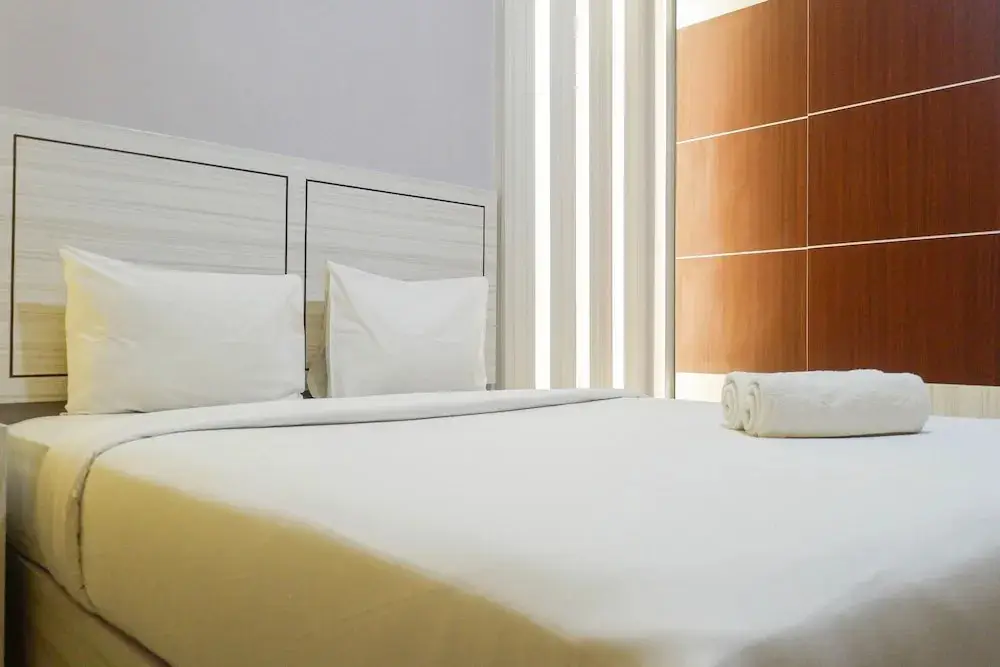 Сурабая: Comfy And Clean Studio Apartment At Orchard Supermall Mansion