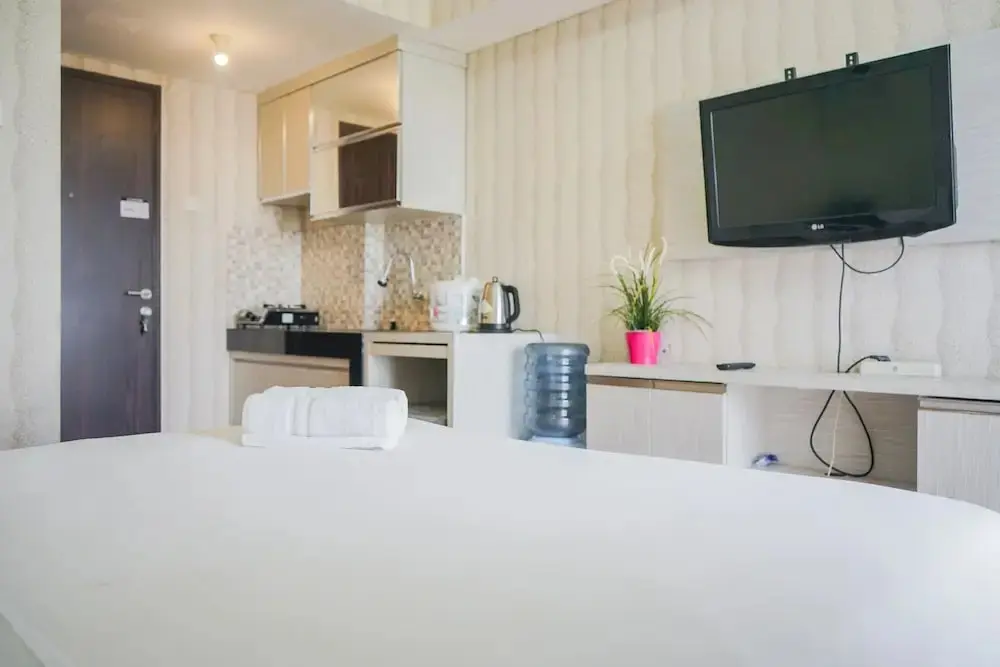 Южный Тангеранг: Modern Studio Apartment at Serpong Greenview BSD
