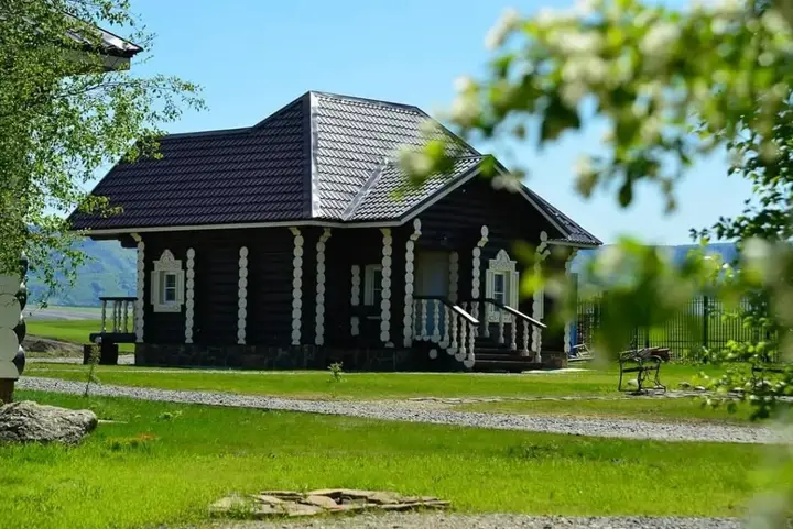 Белокуриха: База отдыха Белокуриха Village
