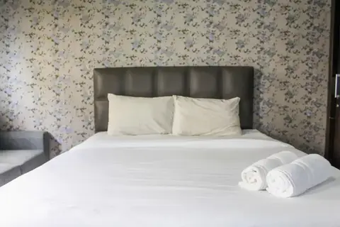 Modern Furnished Studio Room @ The Modern Golf Apartment — фото 1
