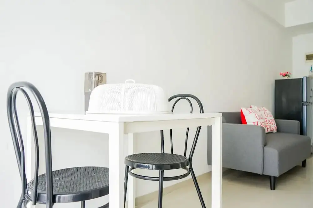 Тангеранг: Comfy and Modern 2BR Apartment at Aeropolis Residence