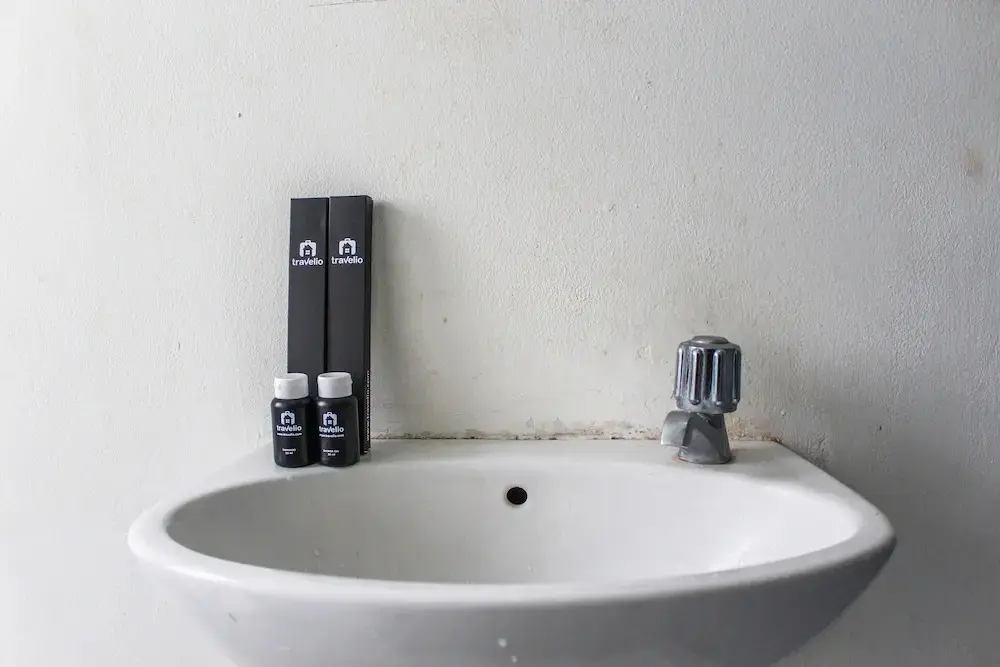 Тангеранг: Minimalist and Stylish Studio Aeropolis Tangerang Apartment
