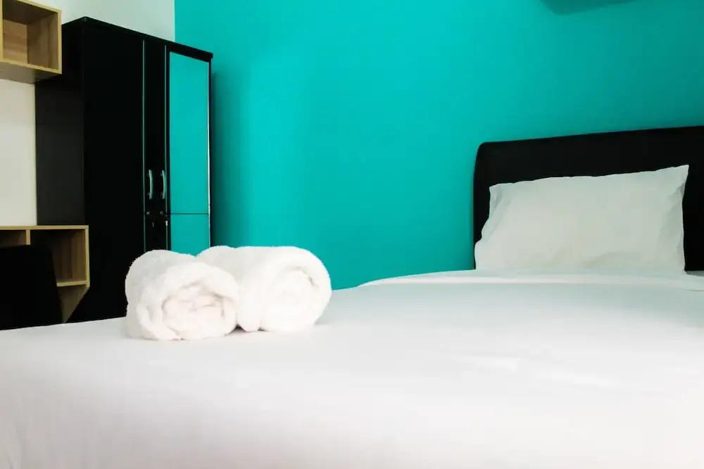 Тангеранг: Minimalist and Stylish Studio Aeropolis Tangerang Apartment