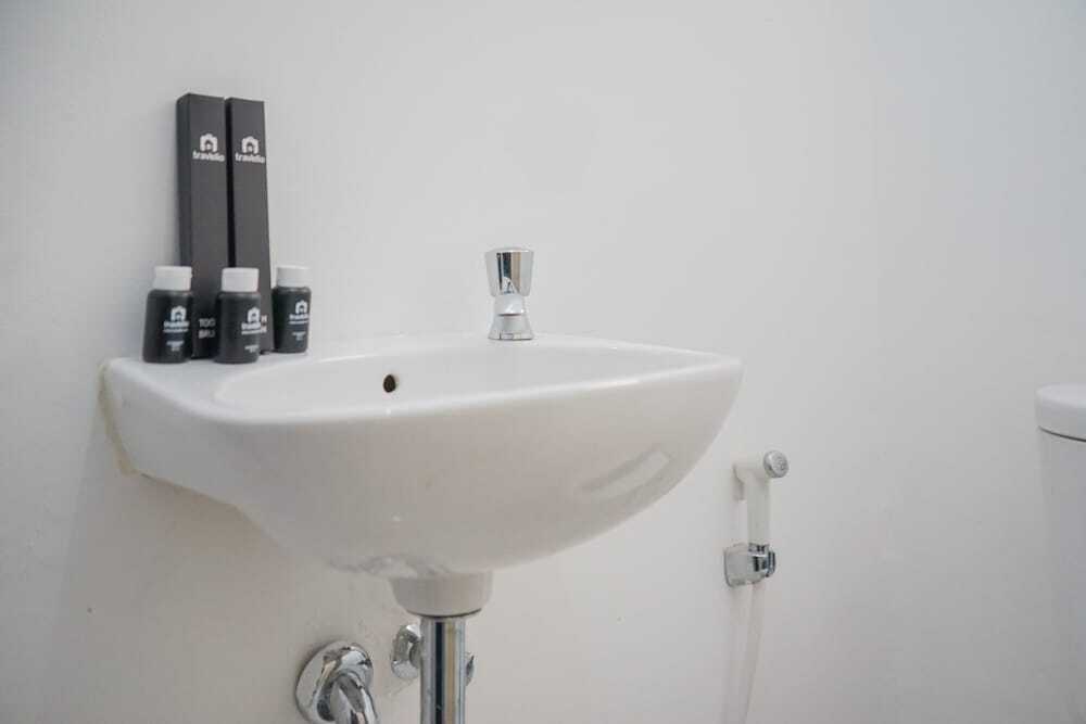 Тангеранг: Cozy And Contemporary Studio Apartment At Aeropolis Residence
