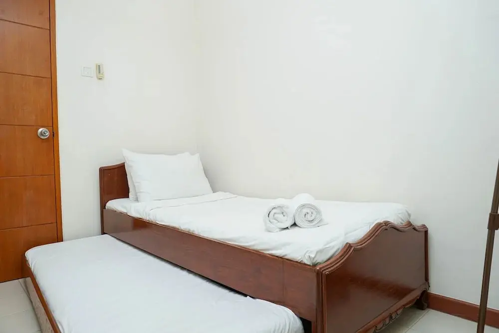 Джакарта: Cozy and Minimalist 2BR at Marbella Kemang Apartment