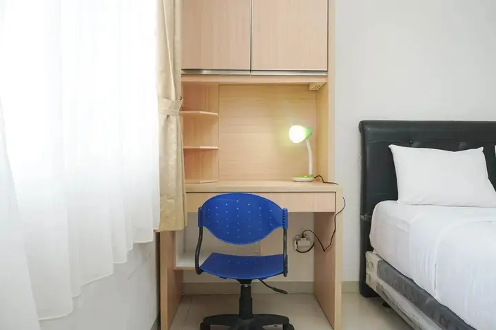 Депок: Minimalist Studio Park View Condominium Apartment near Mall