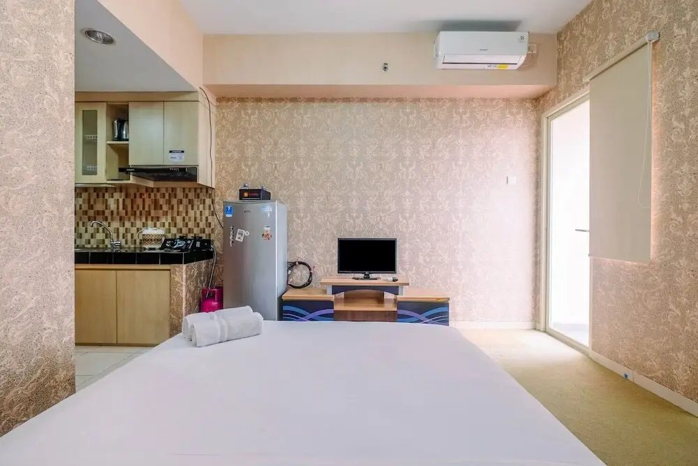 Депок: Studio Room with City View Margonda Residence 5 Apartment