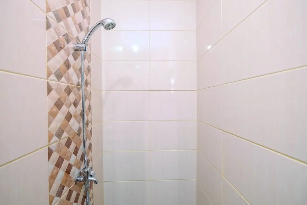 Депок: Comfy And Trendy Studio At Dave Apartment