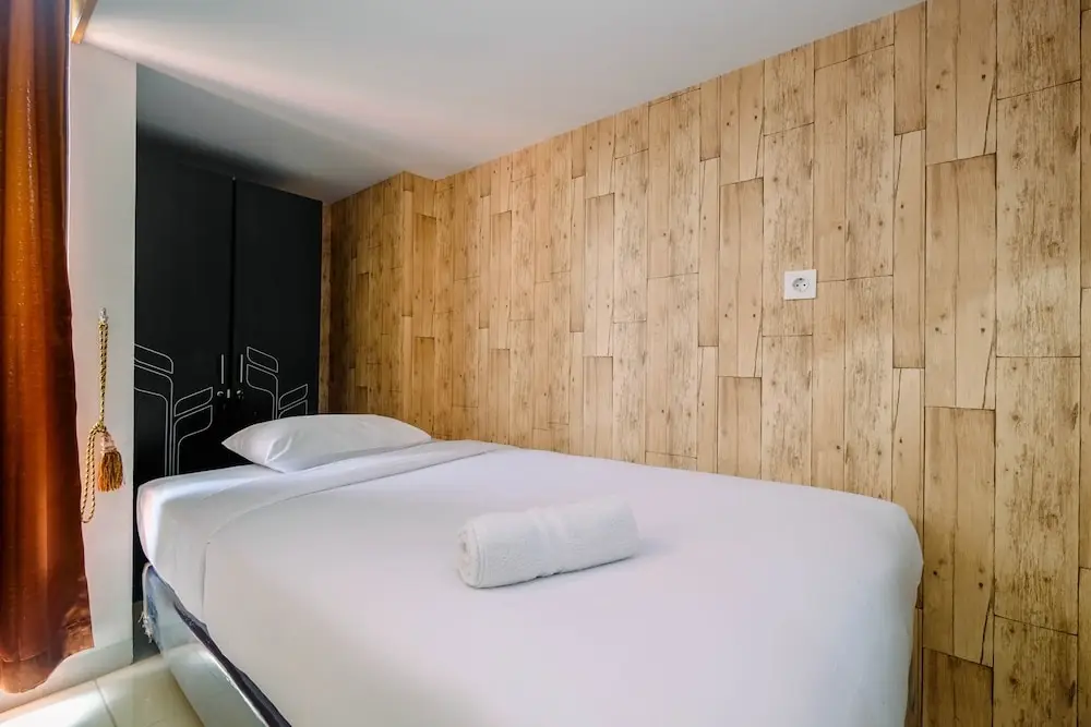 Депок: Comfy And Trendy Studio At Dave Apartment