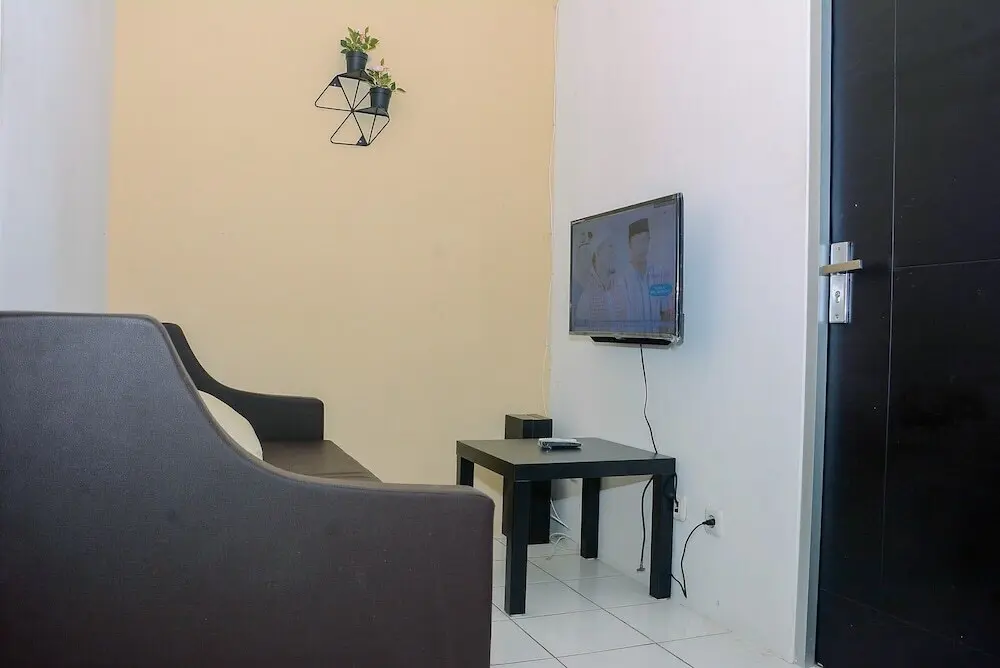 Джакарта: 2BR Pancoran Riverside Apartment Fully Furnished