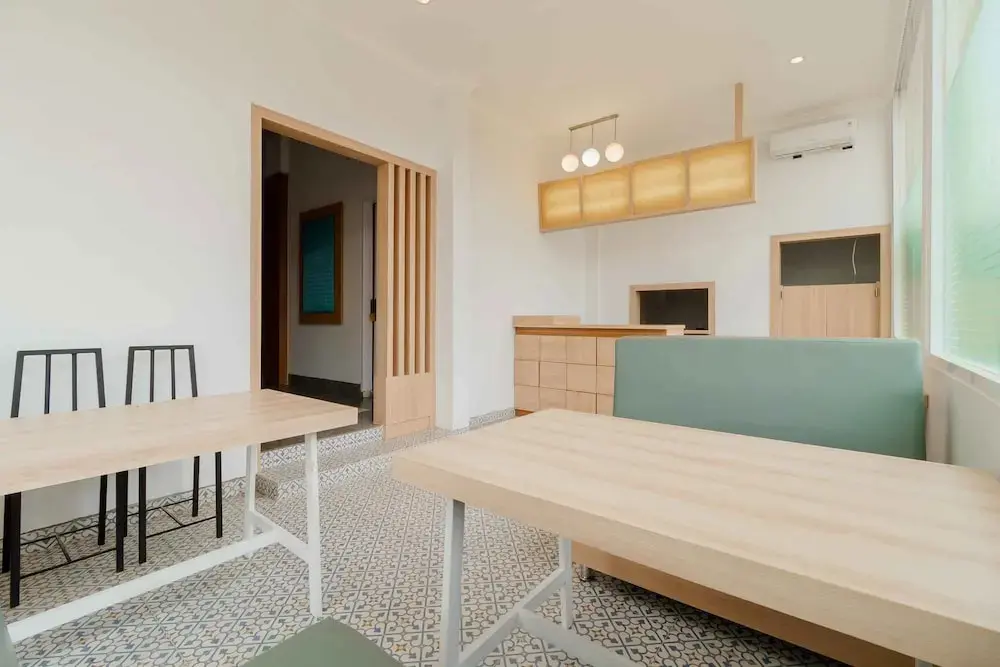 Паданг: RedDoorz Plus Syariah @ Jalan Dr Sutomo Padang