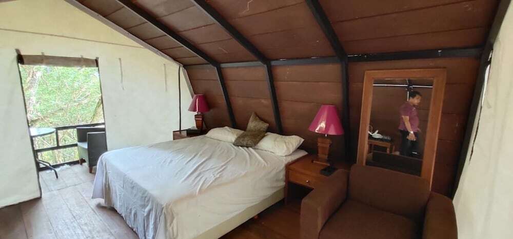 Батуретно: Watu Mabur Holiday Centre and Camping