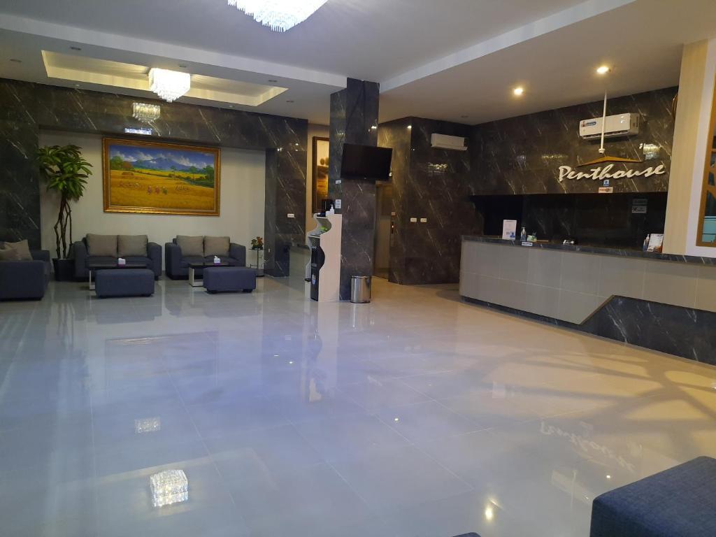 Джакарта: Ams Penthouse