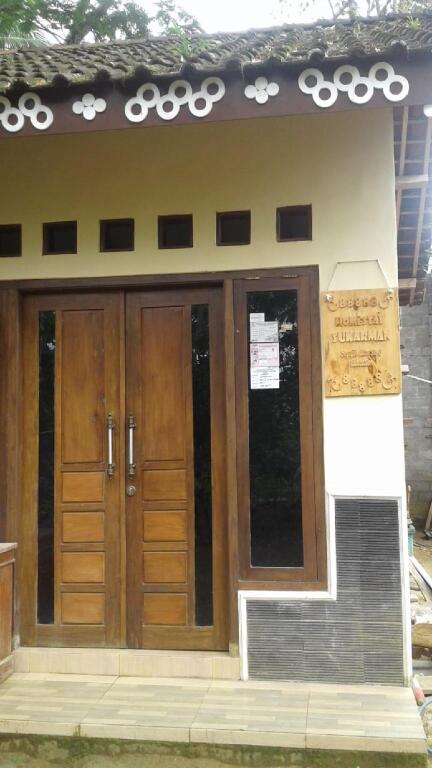 Харготирто: Sukarman Homestay