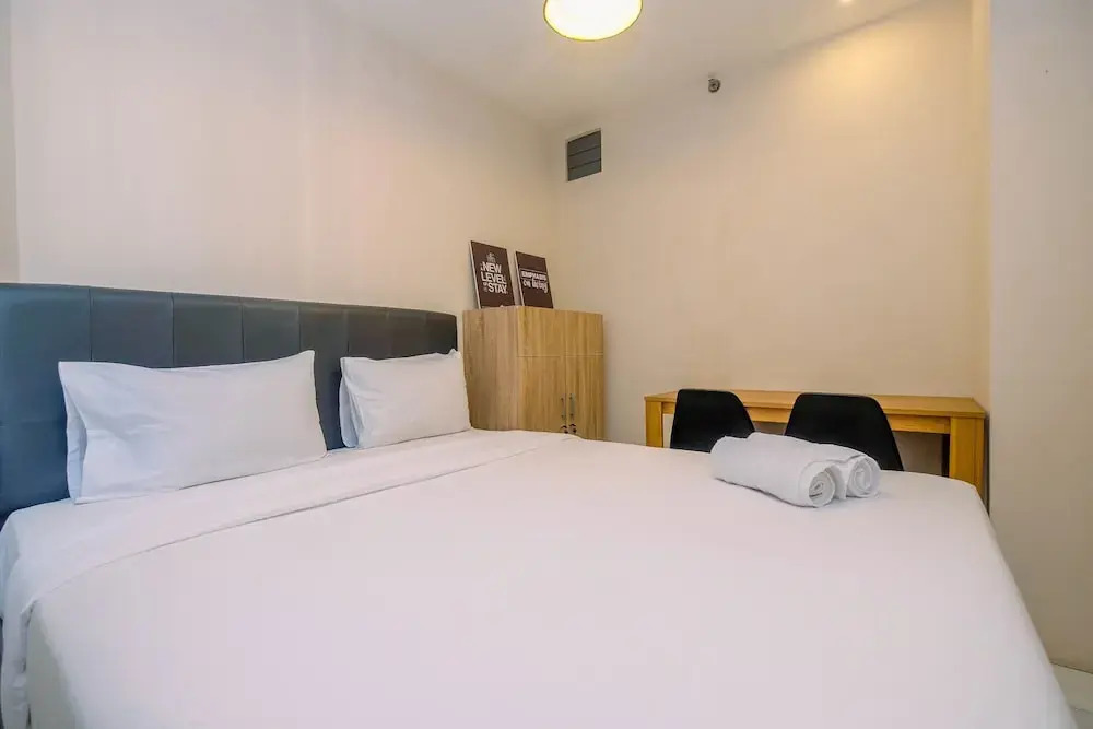 Джакарта: Minimalist and Cozy 2BR Apartment at Kalibata City Residence