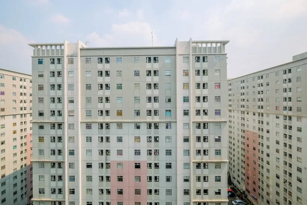 Джакарта: Minimalist and Cozy 2BR Apartment at Kalibata City Residence