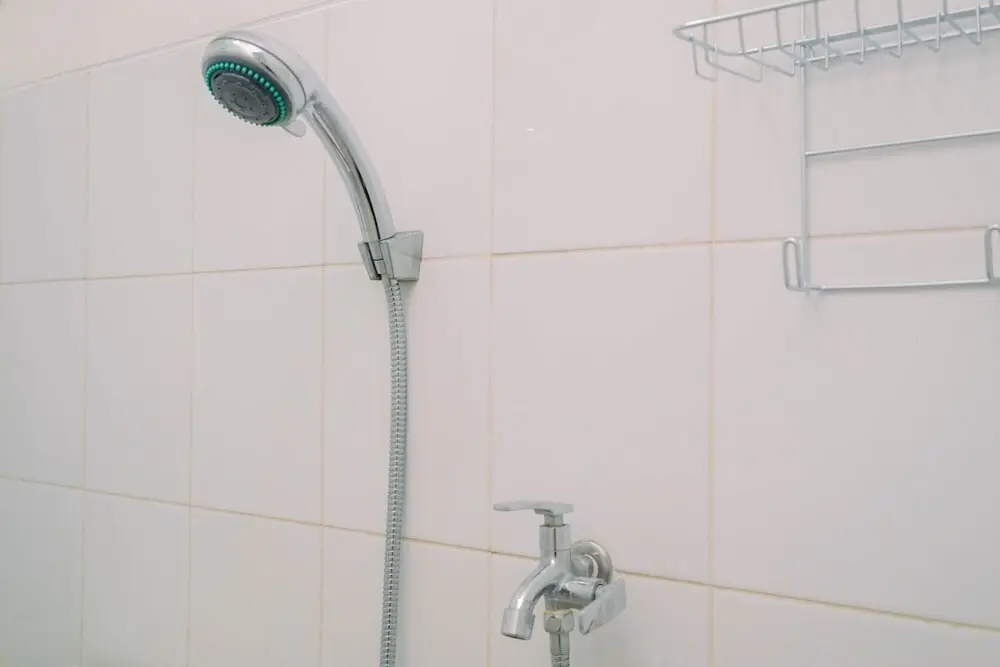 Джакарта: Relax 2Br Low Floor At Kalibata City Apartment