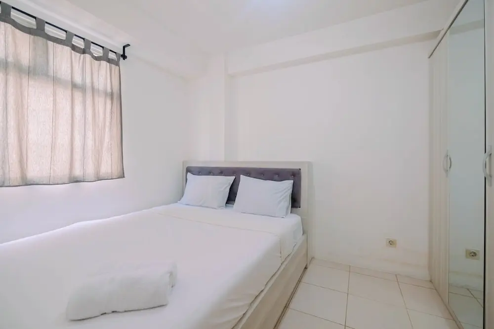 Джакарта: Relax 2Br Low Floor At Kalibata City Apartment