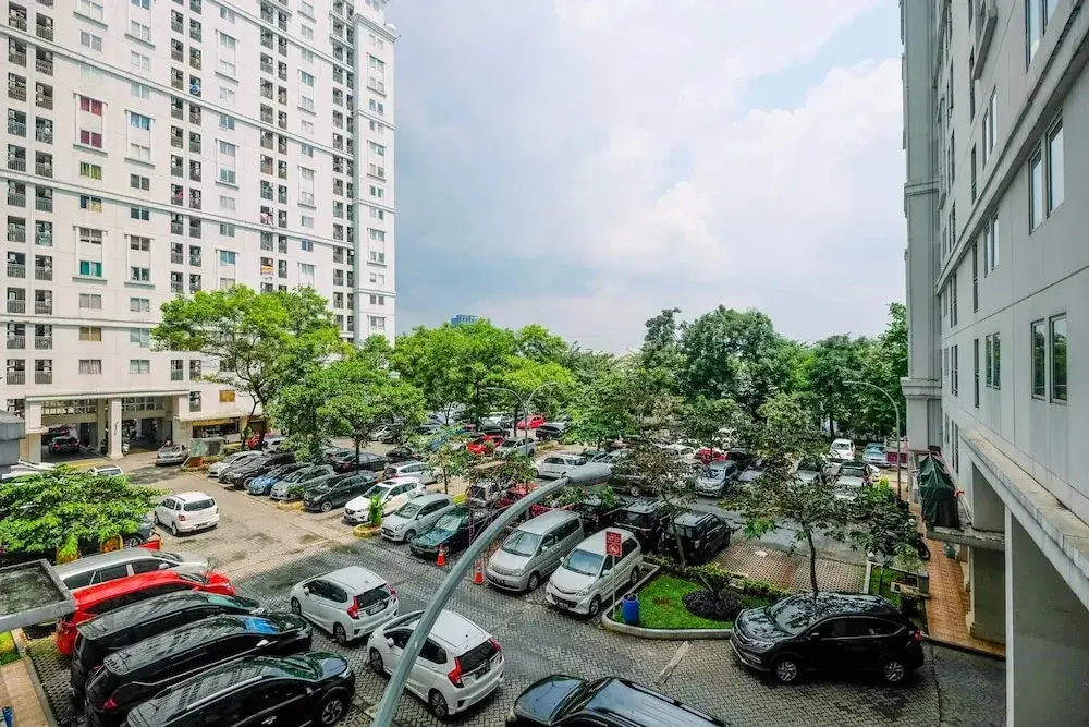 Джакарта: Compact Studio Kalibata City Apartment near Shopping Center