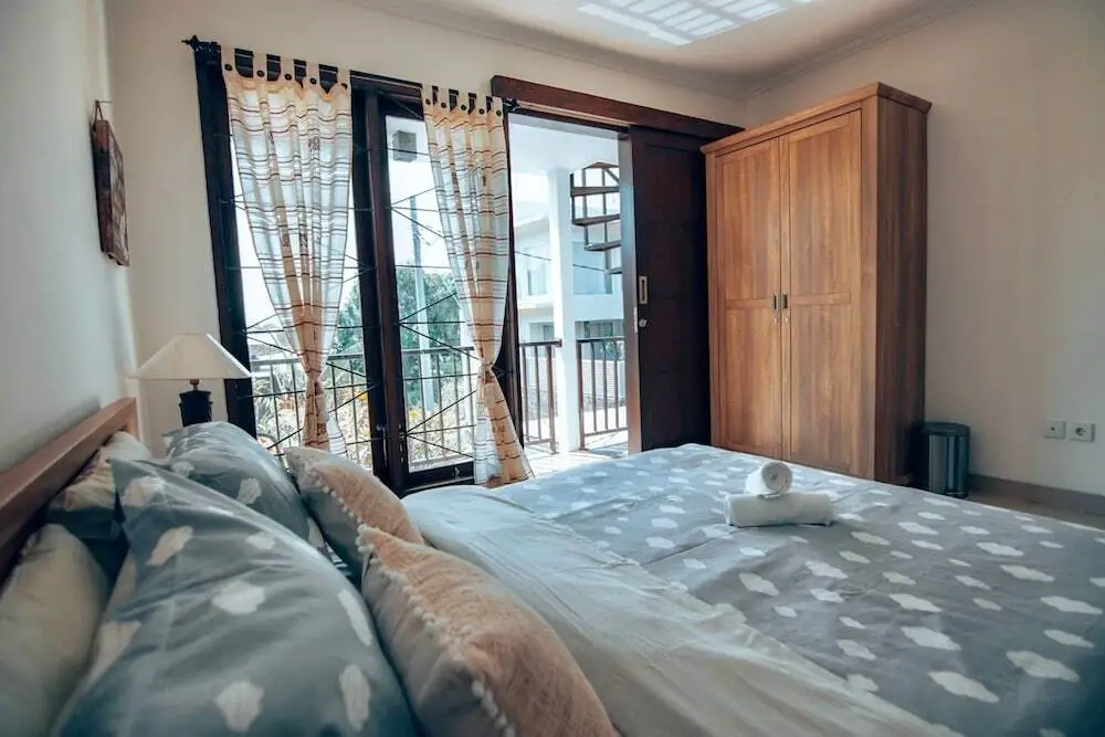 Беноа: Hidden Oasis With A Pool+balcony & Private Rooftop