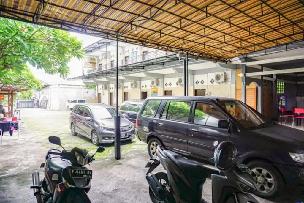 Сингараджа: RedDoorz near Penimbangan Beach Singaraja