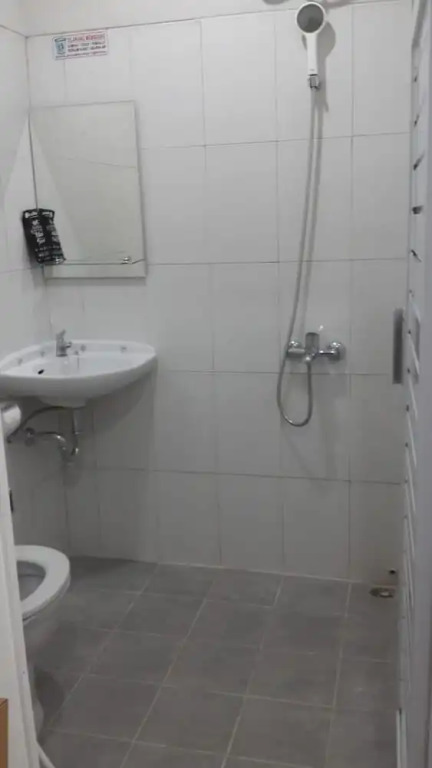 Пурвокерто: RedDoorz Syariah near Kampus UNSOED 2
