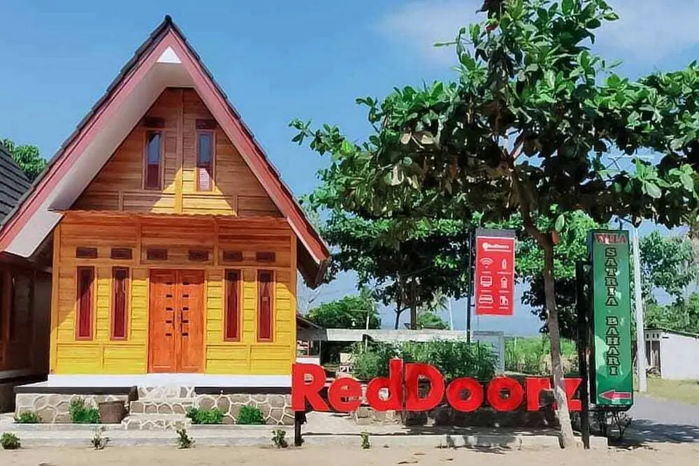 Сисолок: RedDoorz @ Geopark Ciletuh Sukabumi