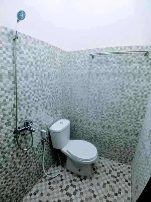 Бекаси: RedDoorz near Exit Toll Jatiwarna 2
