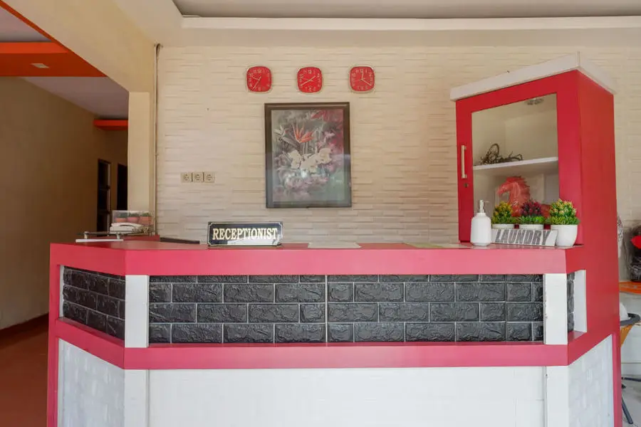 Макассар: RedDoorz @ Losari Area 2