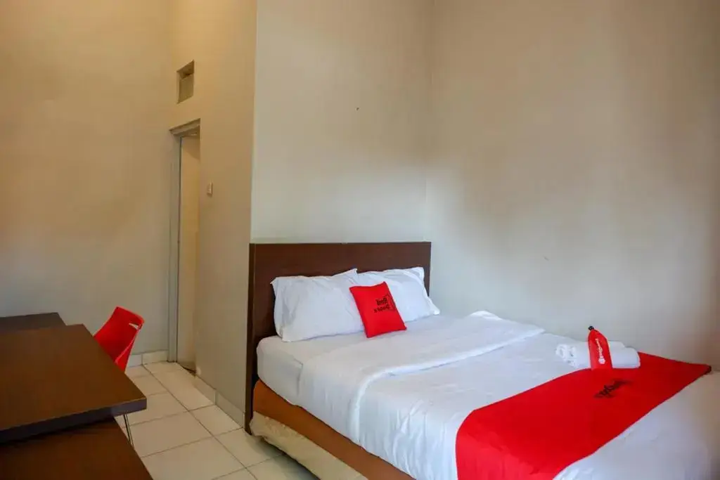Семаранг: RedDoorz near Stasiun Tawang Semarang
