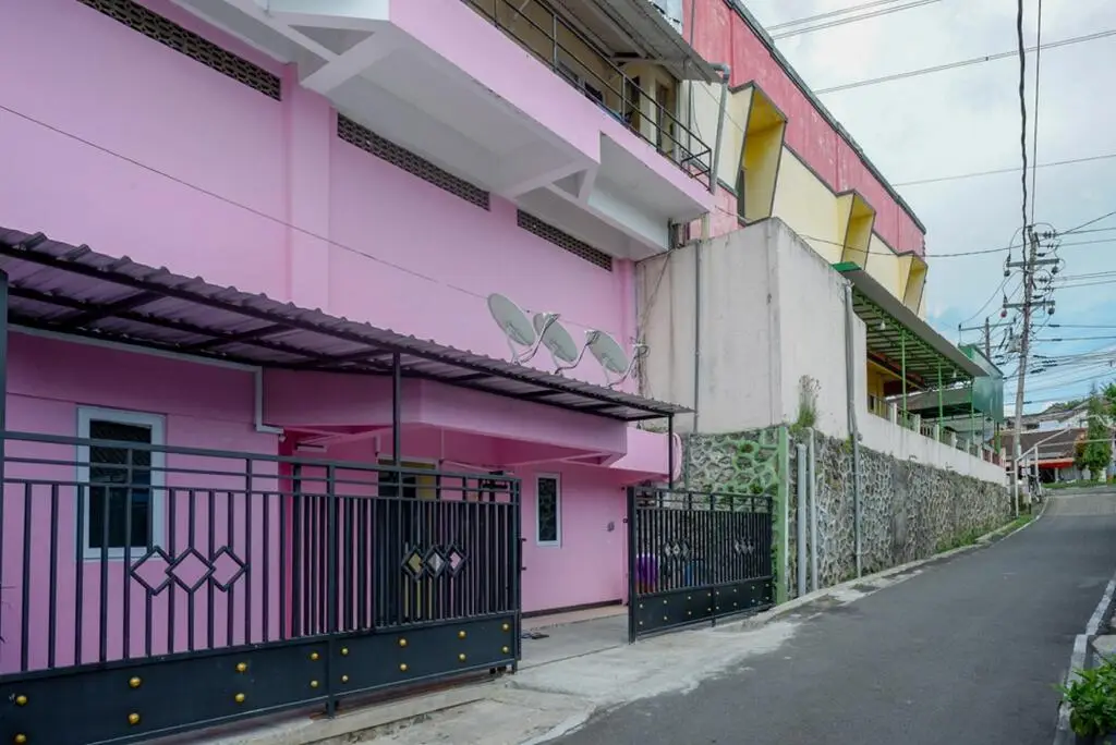 Семаранг: RedDoorz @ Jalan Gatot Subroto Semarang