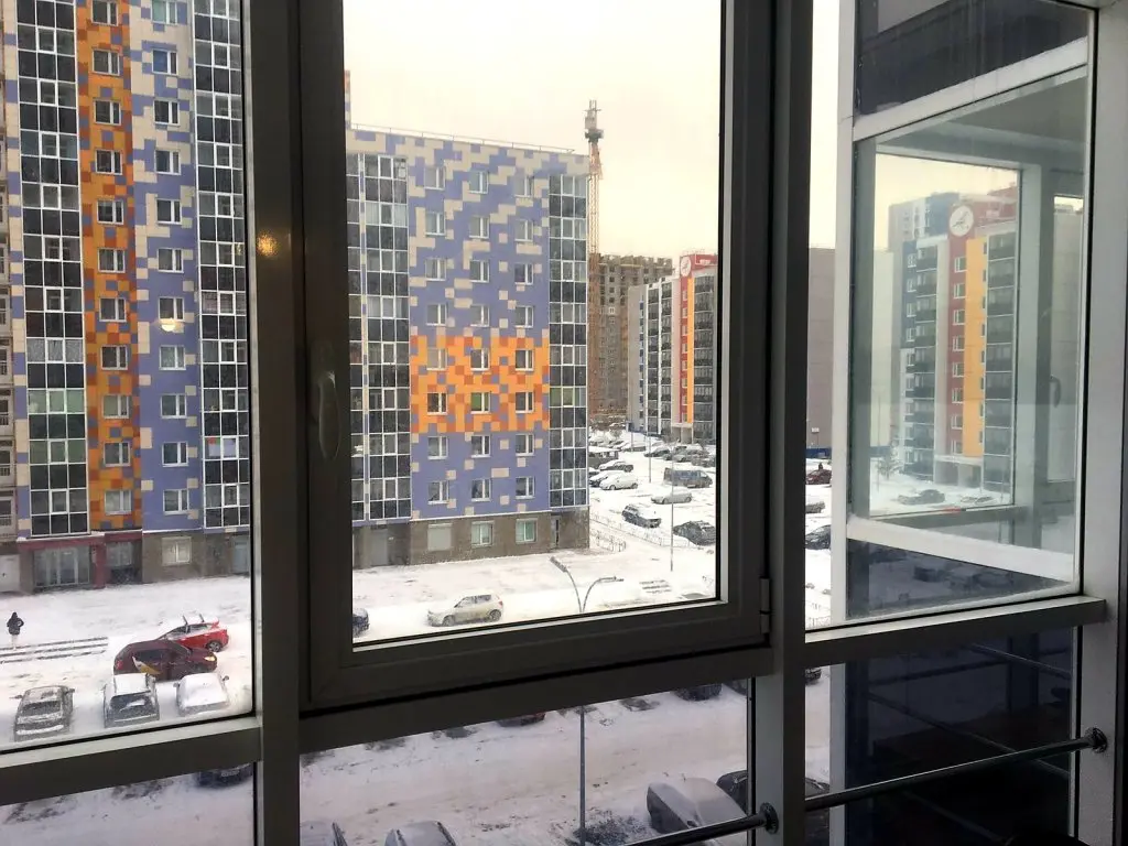 Петрозаводск: Апартаменты "Белые Ночи" Студия на Энтузиастов 15
